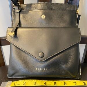 RADLEY LONDON Black Leather Crossbody Bag